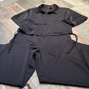 House of Harlow 1960 Elegant Black Ensemble